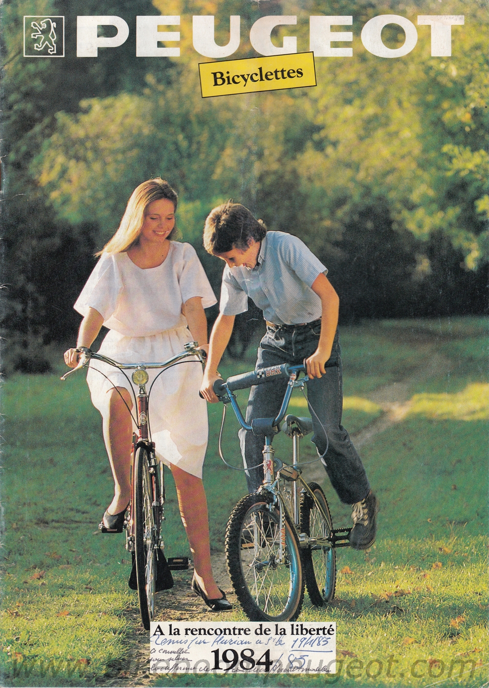 1985 Brochure - USA